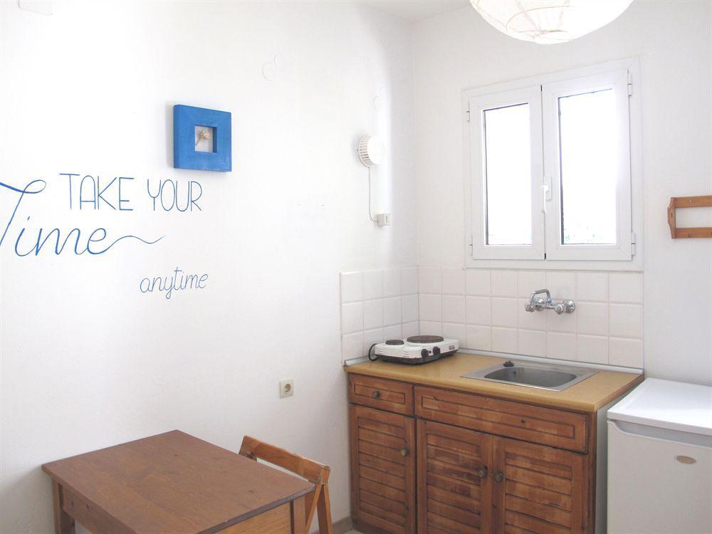 Angelina Studios Parikia  Ngoại thất bức ảnh