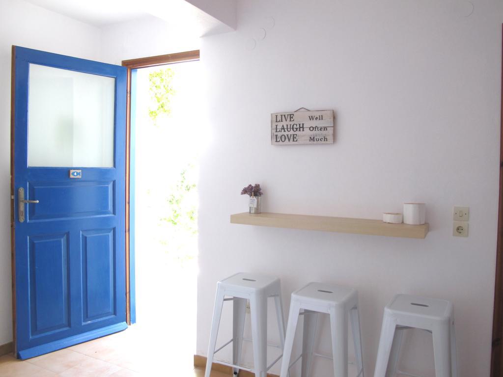 Angelina Studios Parikia  Ngoại thất bức ảnh