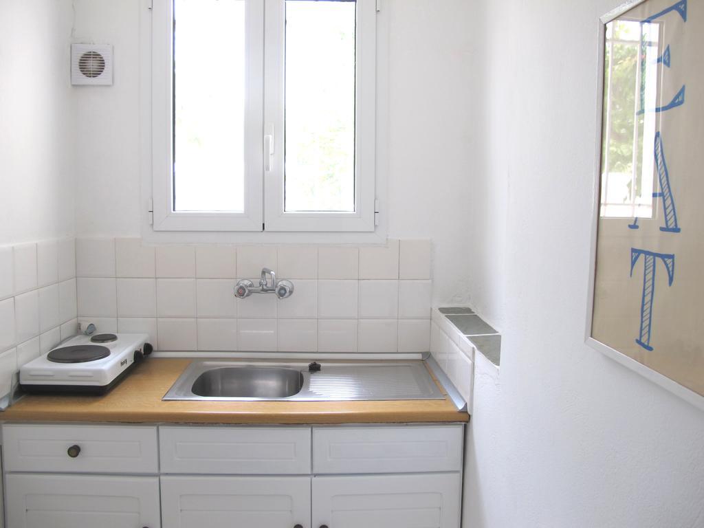 Angelina Studios Parikia  Ngoại thất bức ảnh