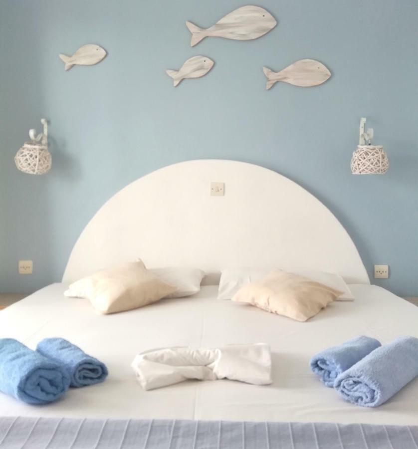 Angelina Studios Parikia  Ngoại thất bức ảnh